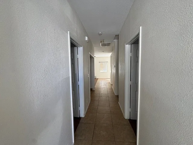 317 Phyllis Dr #2 — Photo 4