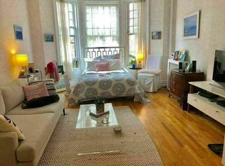 42 E 63rd St #2AA, New York, NY