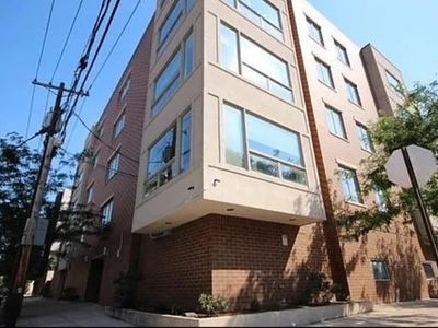 635 6th St #2C, Hoboken, NJ, 07030