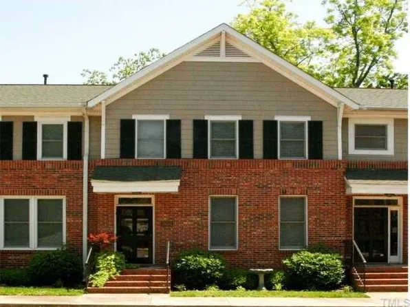 1804 Saluda Ct, Raleigh, NC 27608