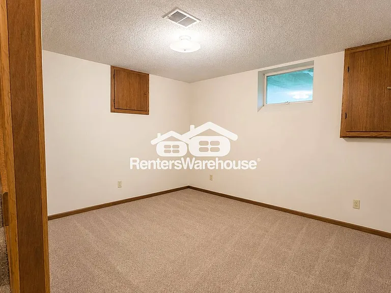 1207 State St — Photo 9