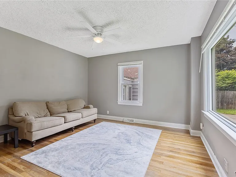 116 E Richmond Rd — Photo 8