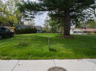 584 Prospect St, Berea, OH 44017