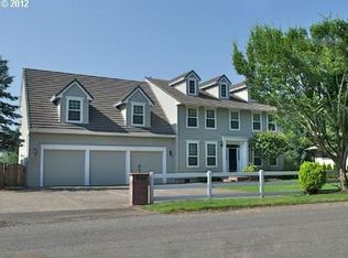 1410 Rosemont Rd, West Linn, OR 97068