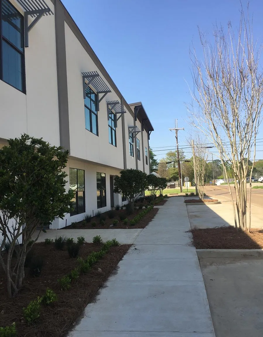 107 N Homer Street — Photo 1