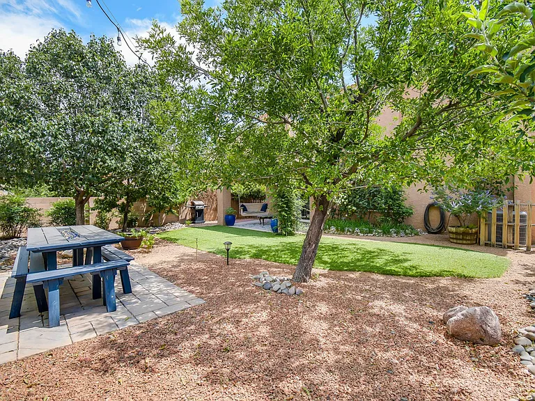 8627 Eagle Creek Dr NE — Photo 48