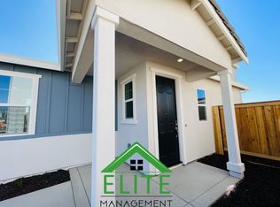 451 Brachetto Ln UNIT B, Manteca, CA 95337