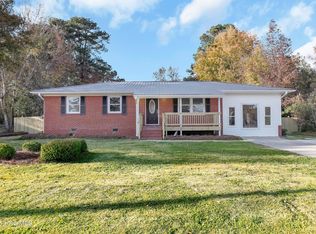 113 Linda Dr, Jacksonville, NC 28546