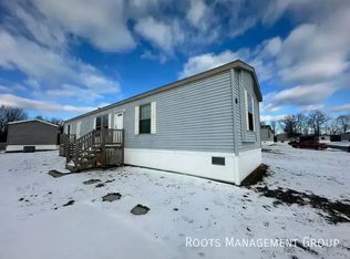 111 Cherry Hl #111, Flint, MI 48504