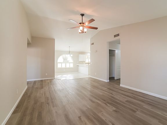 4th image of 15345 W Lea Ln