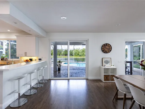 2517 Hunters Run Way, Weston, FL 33327