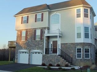 56 Daly Ct, Old Bridge, NJ 08857
