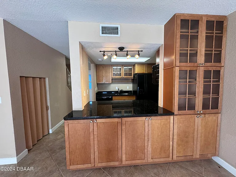 2810 Ocean Shore Blvd #4 — Photo 6