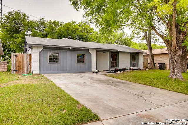 1st image of 3823 Briar Hollow St