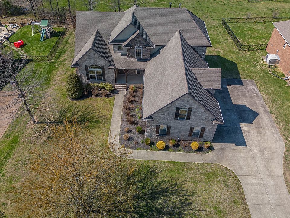 1059 Carrs Creek Blvd, Greenbrier, TN 37073 MLS 2560143 Zillow
