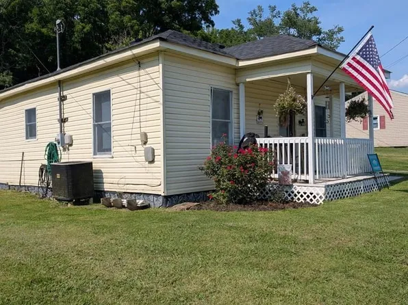 2235 Saltville Hwy, Saltville, VA 24370