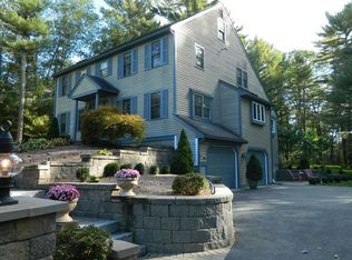 10 Trout Farm Ln, Plympton, MA 02367