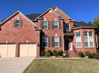 102 Revere Forest Ct, Cary, NC 27519