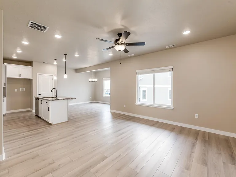 12907 W Parade Trail Ct — Photo 4