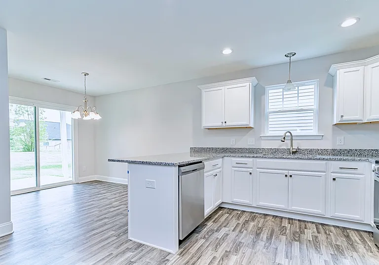 819 Marple Pl — Photo 4