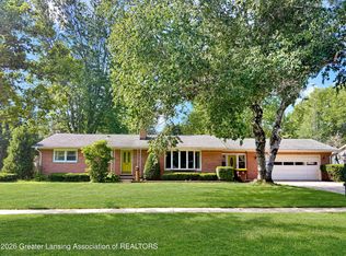 560 E South St, Mason, MI 48854
