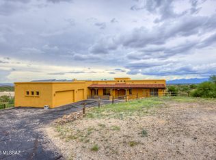 1008 S Garfield Pl, Vail, AZ 85641