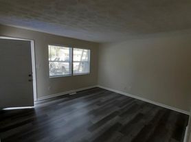 665 Aubrey Dr, Athens, GA