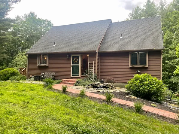 20 Eino Drive, Brooklyn, CT 06234