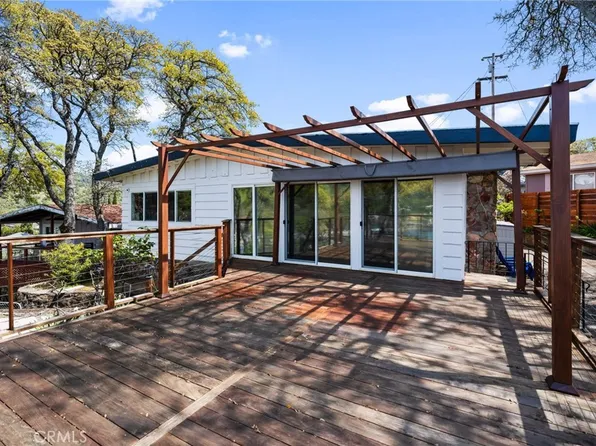 12800 Oak Knoll Ave, Clearlake Oaks, CA 95423