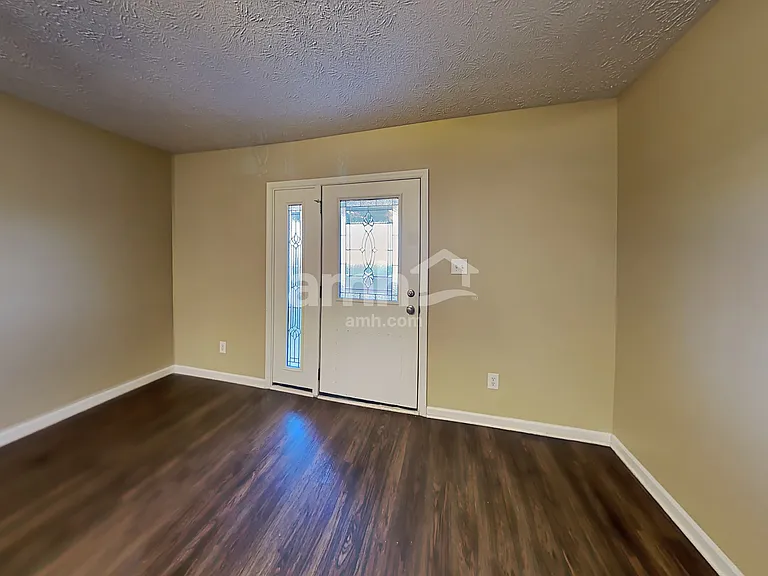2521 Monarchy Ln — Photo 4