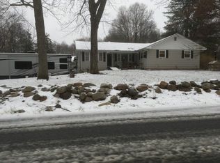 380 Stone Schoolhouse Rd, Bloomingburg, NY 12721