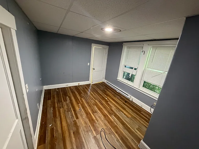 17 Oak Ct #2 — Photo 2
