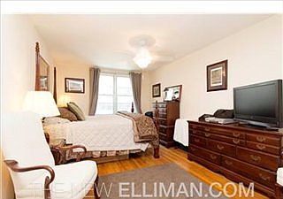 5th image of 408 W 34th St APT 4G