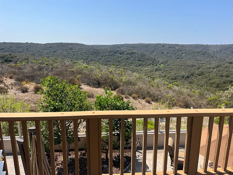 Sierra Mesa Ct — Photo 32