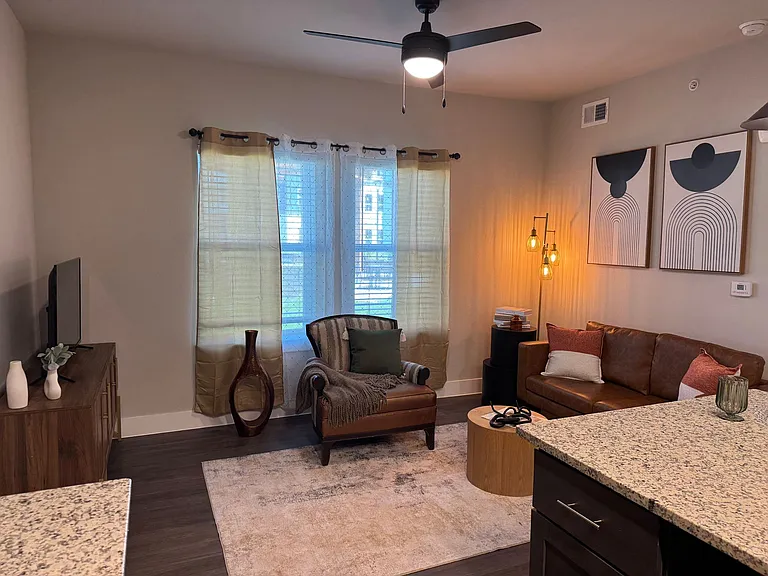 Legacy Lockhart Senior Apartments — Photo 12