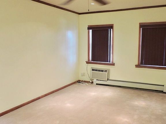 4th image of 4523 Avenue H #2