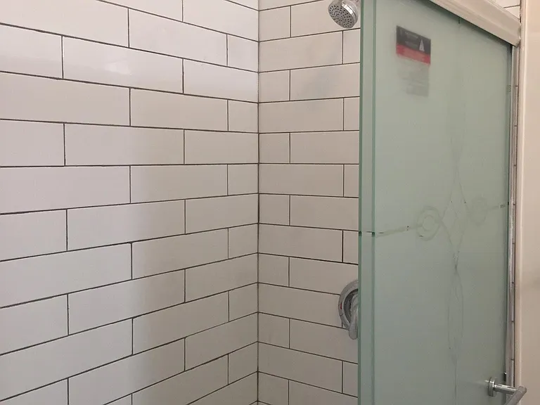 2419 N Kedzie Blvd #3 — Photo 7