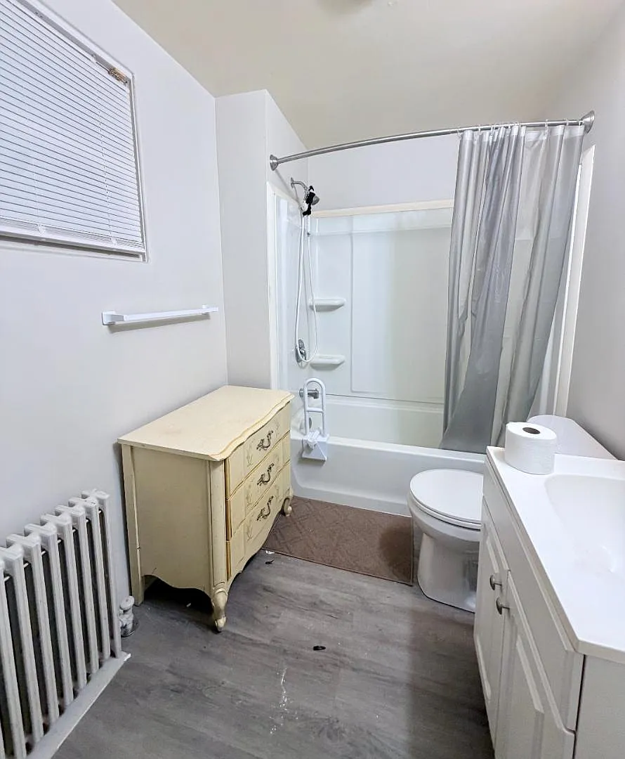 310 19th St - 1st Floor — Photo 4