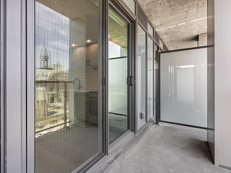 200 Elgin St — Photo 103