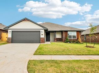 1112 Redwood Creek Dr, Yukon, OK 73099