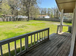 20 Dolch Ln, Hooks, TX 75561