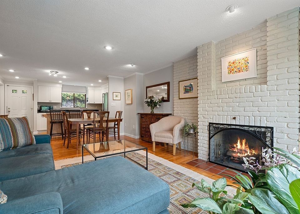 1st image of 282 Mount Auburn St Unit 282