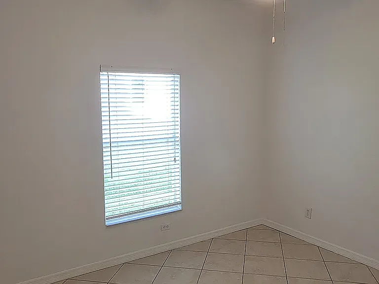 4446 Putnam Ave — Photo 19