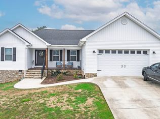 225 Foothills Dr, Dayton, TN 37321