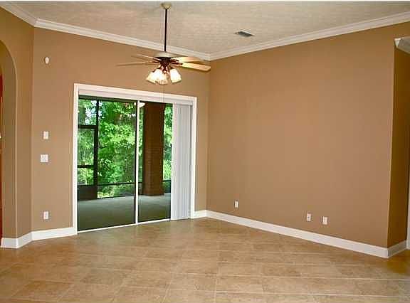 4th image of 5414 Southlake Dr