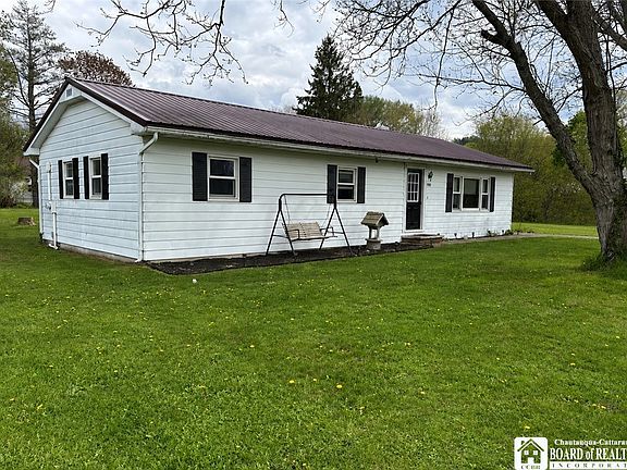 2nd image of 1948 East Dr