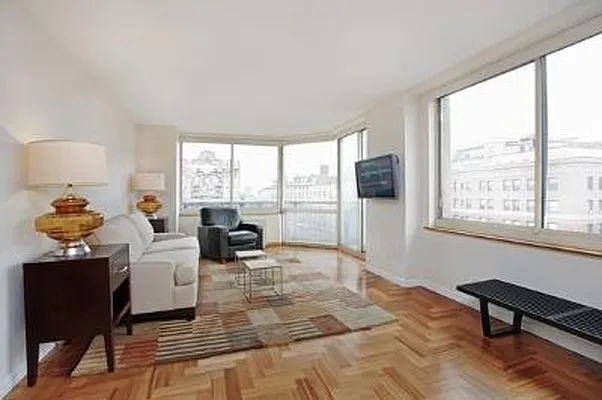 Rented by Corcoran | media 20