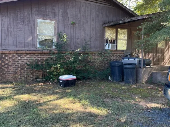 1719 Hilltop St, Texarkana, AR 71854