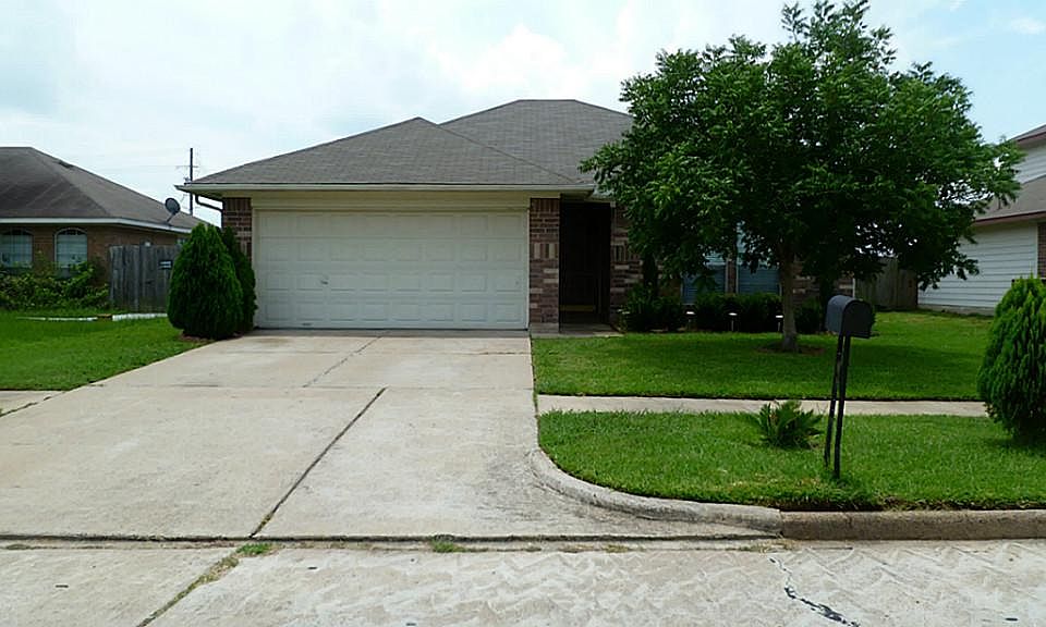 1st image of 24223 Bar Kay Ln