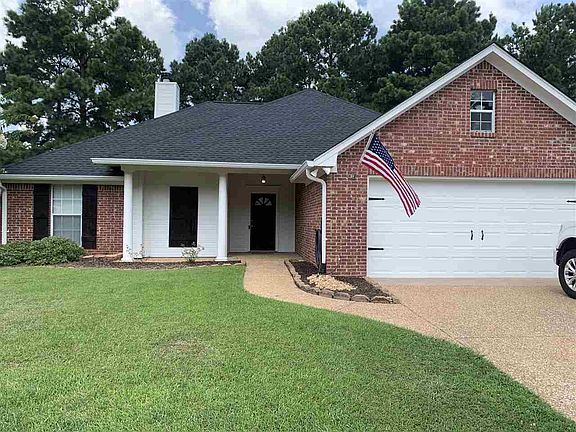 2nd image of 307 Greensboro Dr